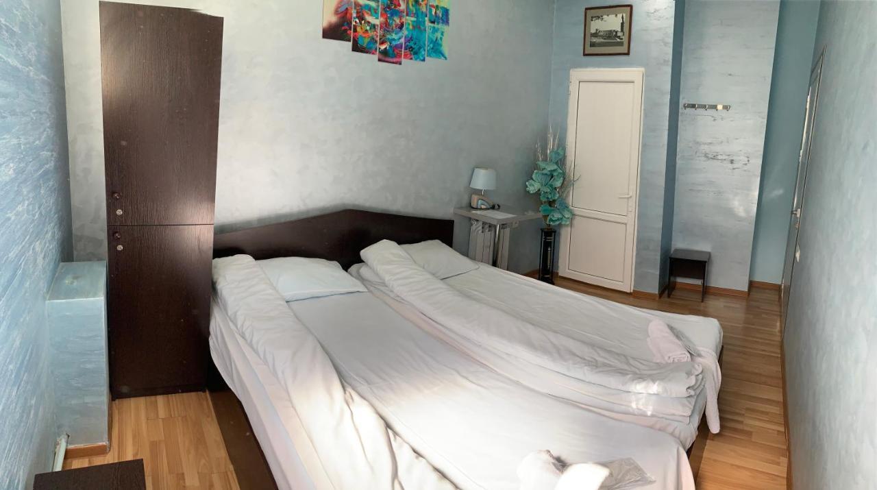 Dom Hostel & Tours Erivan Exterior foto
